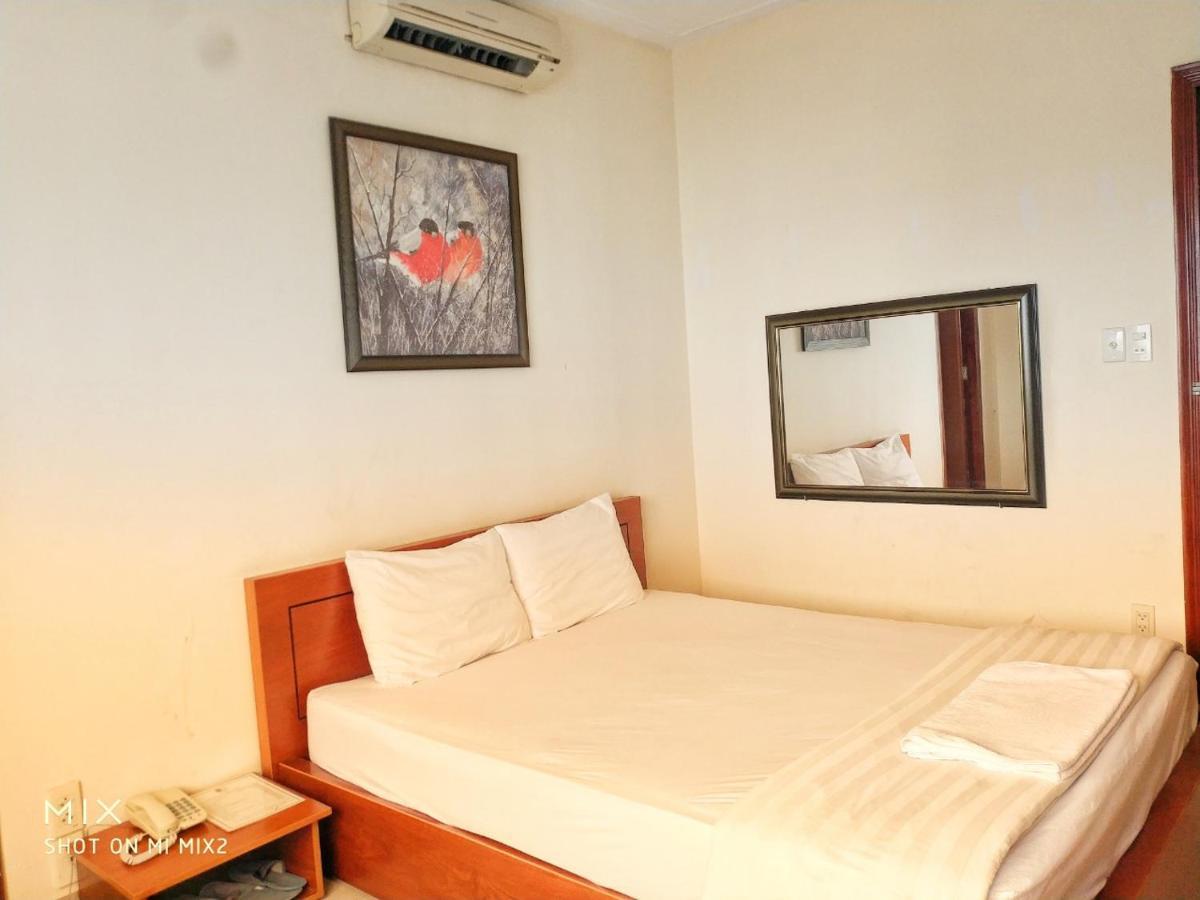 The Six Hotel-Hoang Long Son 3 Ho Chi Minh City Exterior photo